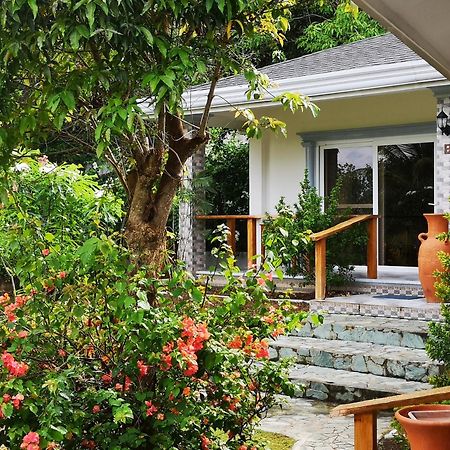 Garden Bungalows Resort Siquijor Exterior foto