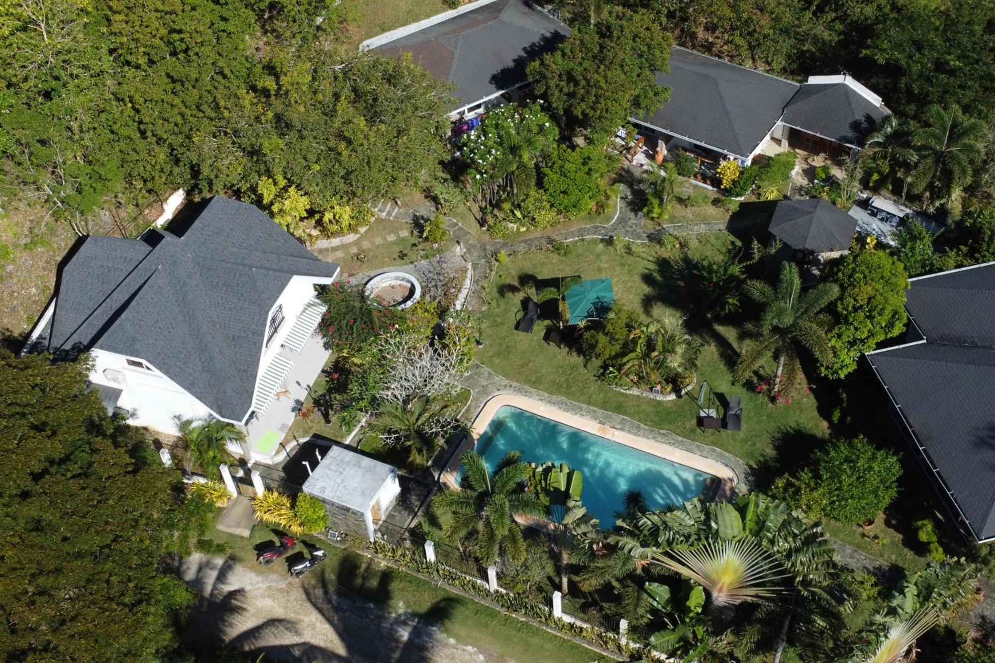 Garden Bungalows Resort Siquijor Exterior foto